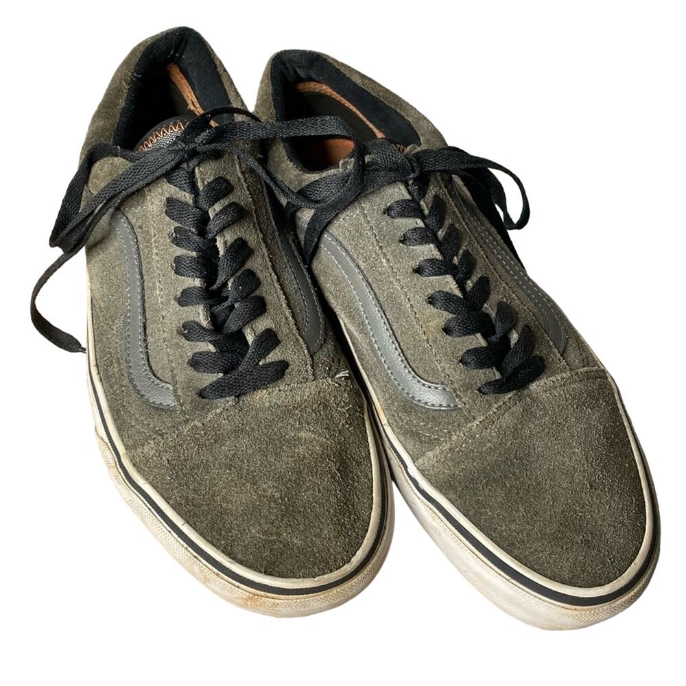 VANS Grey Suede “Old Skool” Sneakers - Men’s 8 / Women’s 9.5 Low Top